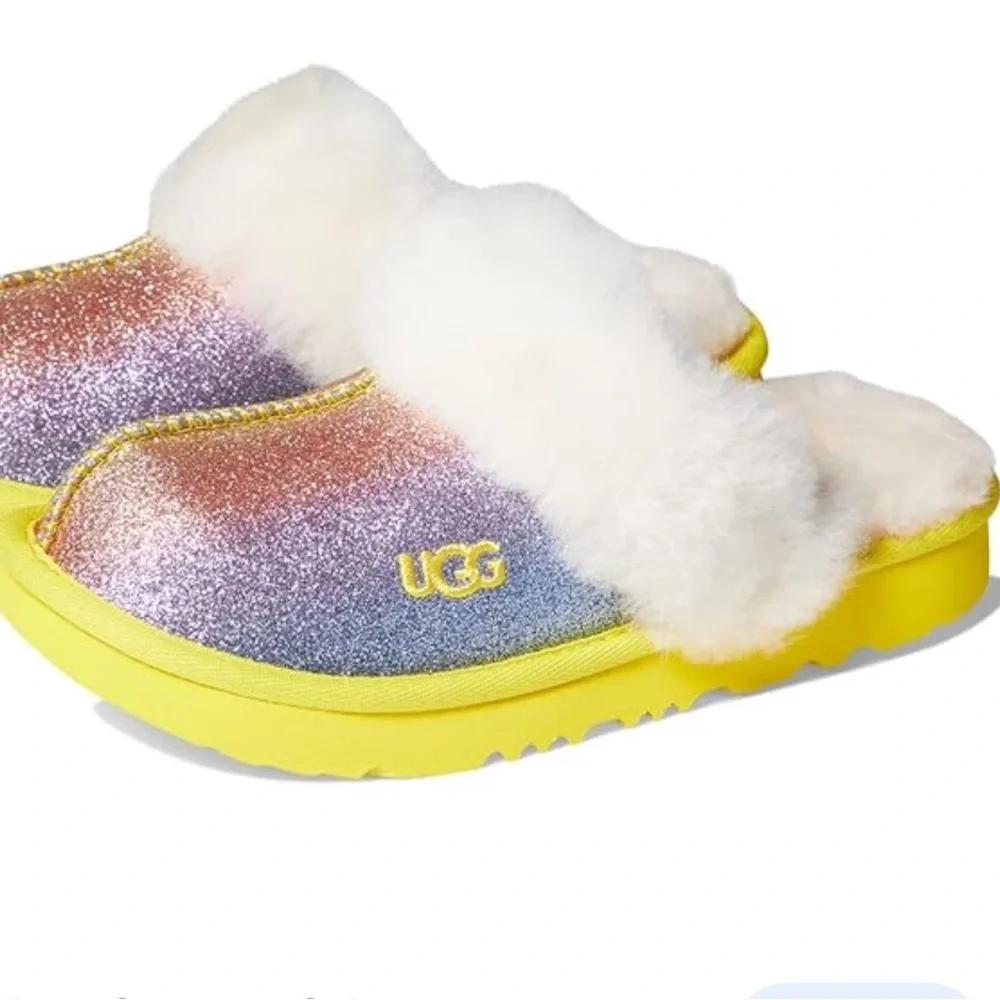 UGG GIRLS SIZE 6 RAINBOW COZY II GLITTER SLIP-ON SLIPPERS (TAYLOR SWIFT VIDES)